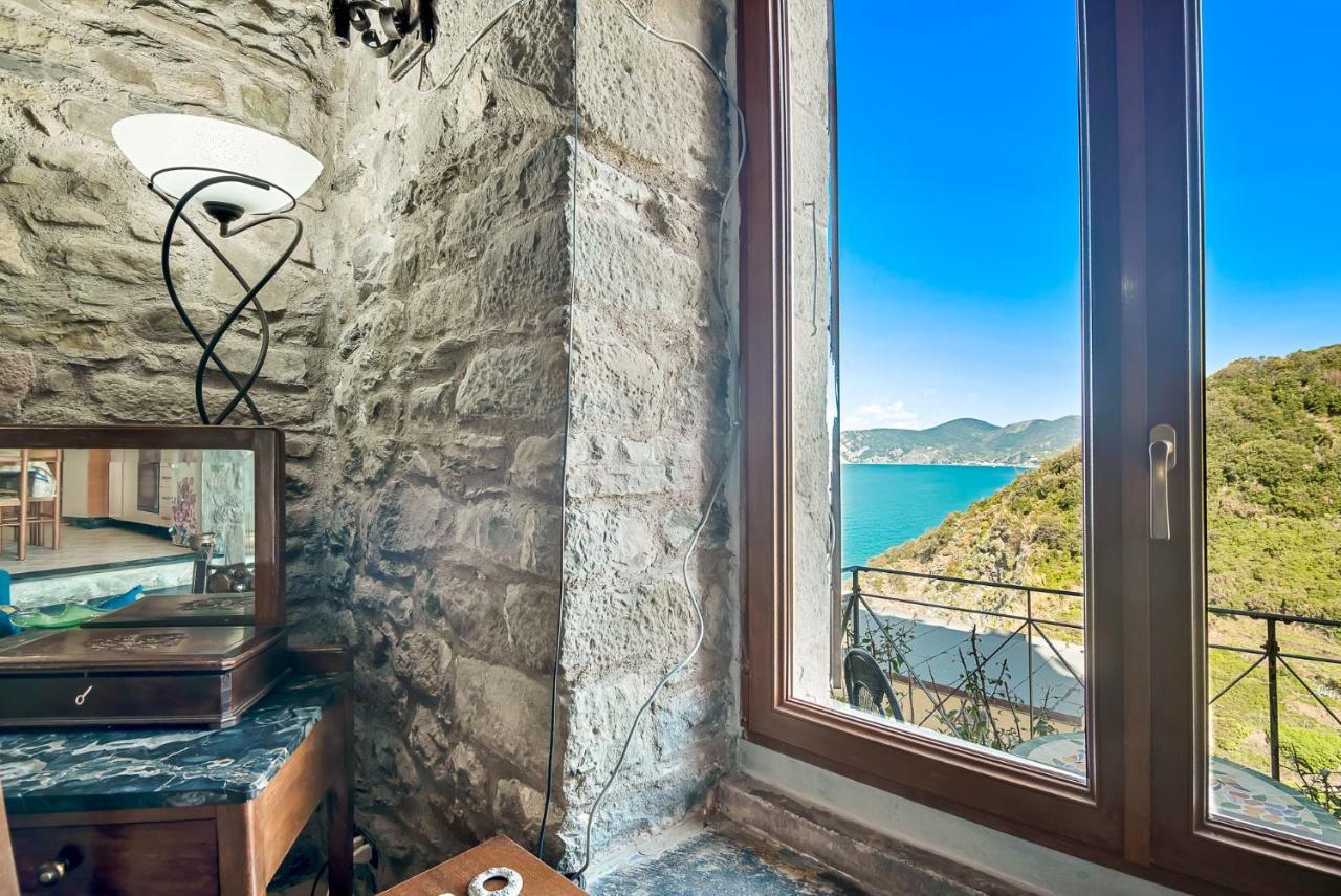 Pietra Azzurra Apartment Corniglia Bagian luar foto